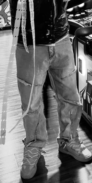 Jeans Black Squad Baggy Fit Gris Claro Destrozados