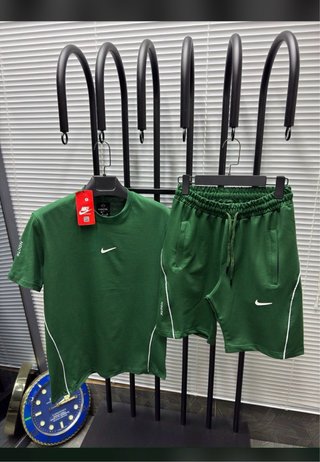 Conjuntos Nike