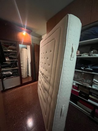 Colchón 135cm y dos cojines