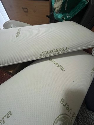 Colchón 135cm y dos cojines