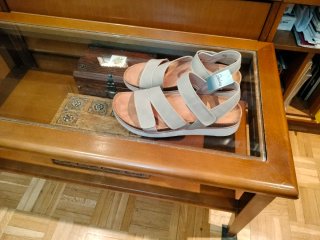 Sandalias Skechers 163252 TPE Beige Talla 41