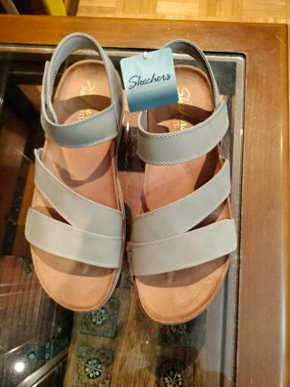 Sandalias Skechers 163252 TPE Beige Talla 41