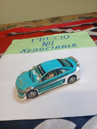 Scalextric Opel Astra Tuning Azul con luces  leer