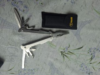 Utensile multifunzione pinza multiuso