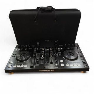 CONTROLADORA DJ PIONEER  XDJ-RX CON CABLES Y FUNDA