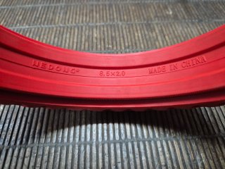 Rueda Maciza 8.5x2 Roja