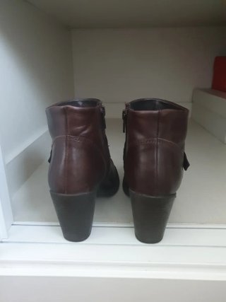 Botines de piel marrón Talla 37