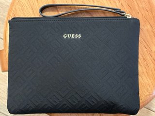 Guess  Negro con Textura