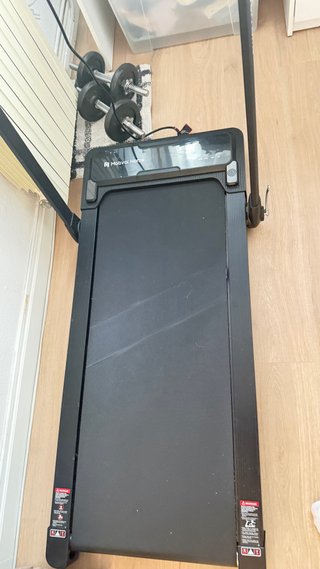 Cinta de correr compacta y plegable