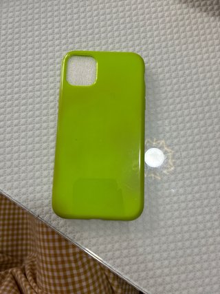 12 Fundas iPhone 11