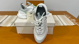 Tenis Calvin Klein, Talla 42, Nuevos en oferta