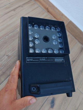 Antari M7 RGBA Máquina Humo Vertical Profesional