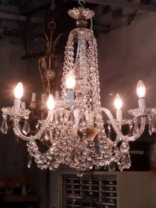 Lámpara de cristal antigua
