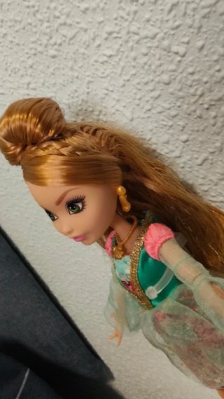 Muñeca Ashlynn Ella Hija de Cenicienta