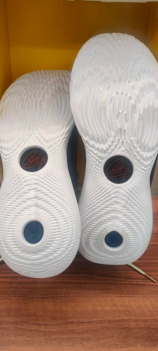 Zapatillas Baloncesto Under Armour Azul Dorado