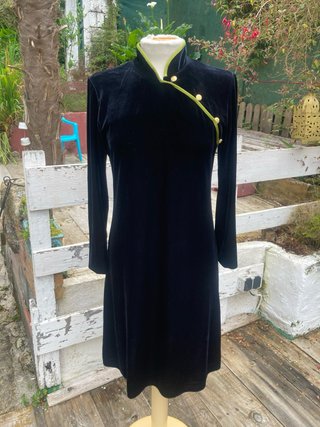 Vestido Terciopelo Estilo Oriental