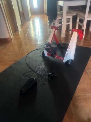 Rodillo de entrenamiento Elite, cuña y manta
