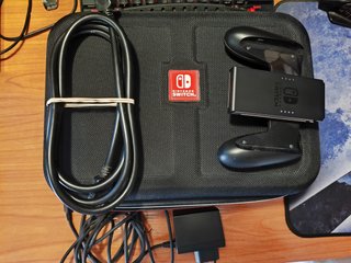 Nintendo Switch v1 + 1TB + Accessori