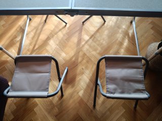 Mesa plegable con 4 sillas