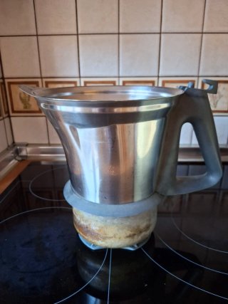 Thermomix Vorwerk TM31 con accesorios