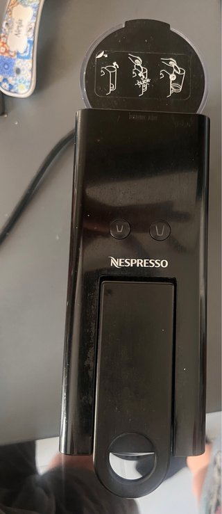 Cafetera Nespresso Krups Negra