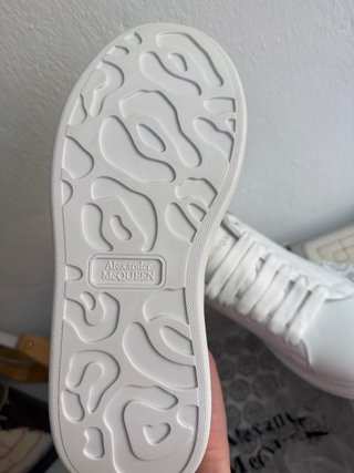Sneakers Alexander McQueen Bianco e Nero Uomo
