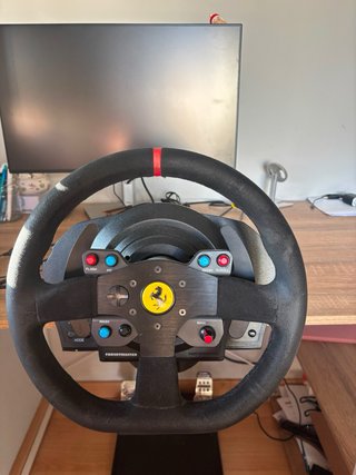 Thrustmaster T300 RS + Pedales T3PA | Sim Racing