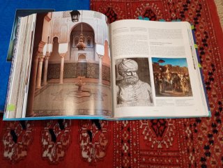 El Islam Arte y Arquitectura, 2 ejemplares interes