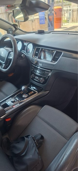Peogeot 508 2013 hybrit 4x4