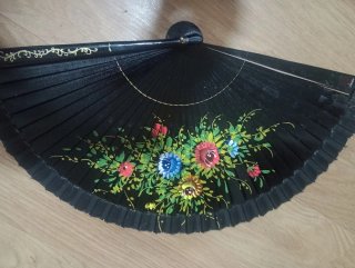Abanico pintado a mano flores