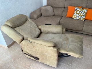 Sillón reclinable beige tela