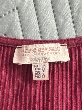 Camiseta burdeos de manga corta Pull&Bear