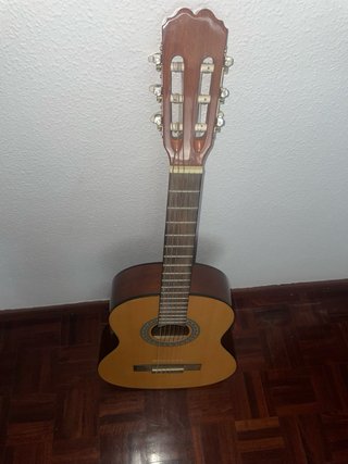 Guitarra Admira Alba 3/4 Española