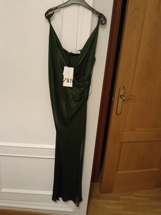 Vestido fiesta verde Zara nuevo
