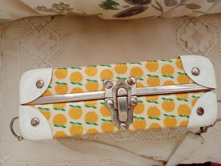 Bolso Estilo Maleta Frutas Años 70