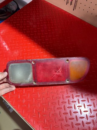 Piloto trasero derecho Nissan Terrano