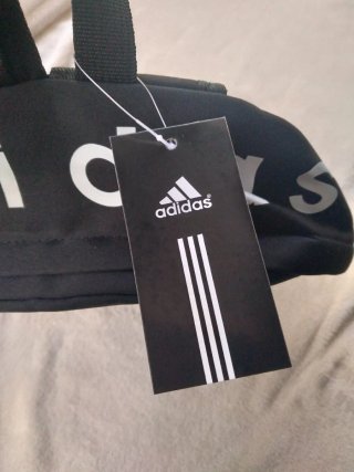 Mochila Adidas Negra nueva