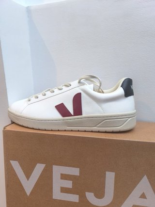 Bambas Veja Urca Talla 44
