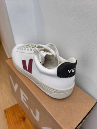 Bambas Veja Urca Talla 44