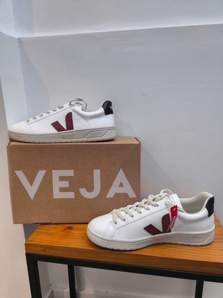 Bambas Veja Urca Talla 44