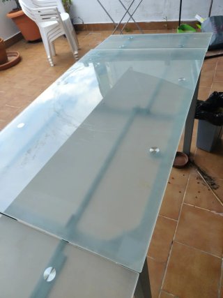 Mesa extensible cristal y metal 110x70
