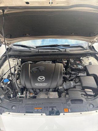 Mazda 3 2016 Luxury