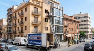 MUDANZAS Camión con Plataforma Elevadora