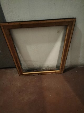 Marco de madera para cuadro marrón