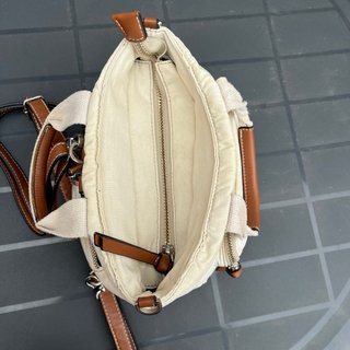 Mochila Parfois crema