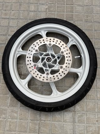 Llantas conpletas como NUEVAS Honda nsr 50 NS1 75