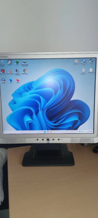 Monitor Envision 17 con Altavoces
