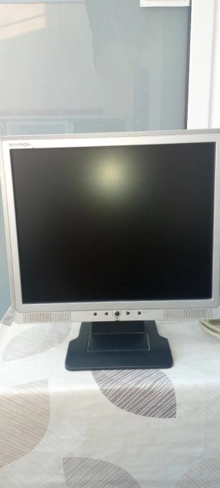 Monitor Envision 17 con Altavoces