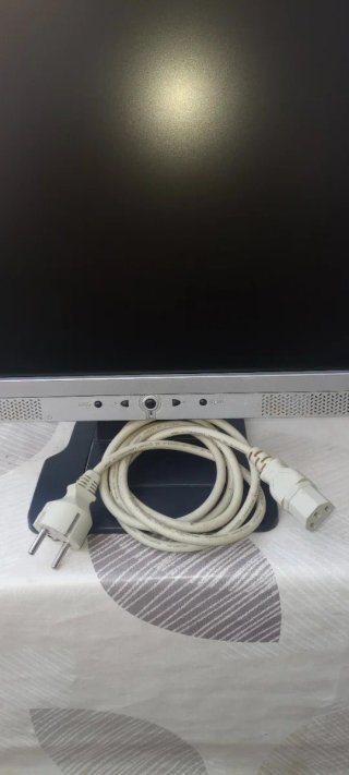 Monitor Envision 17 con Altavoces
