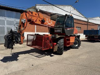 Manitou giratoria telescópica